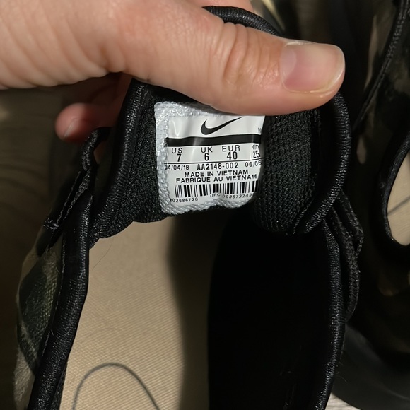 Nike Air Max Axis - Camo - Picture 4 of 5